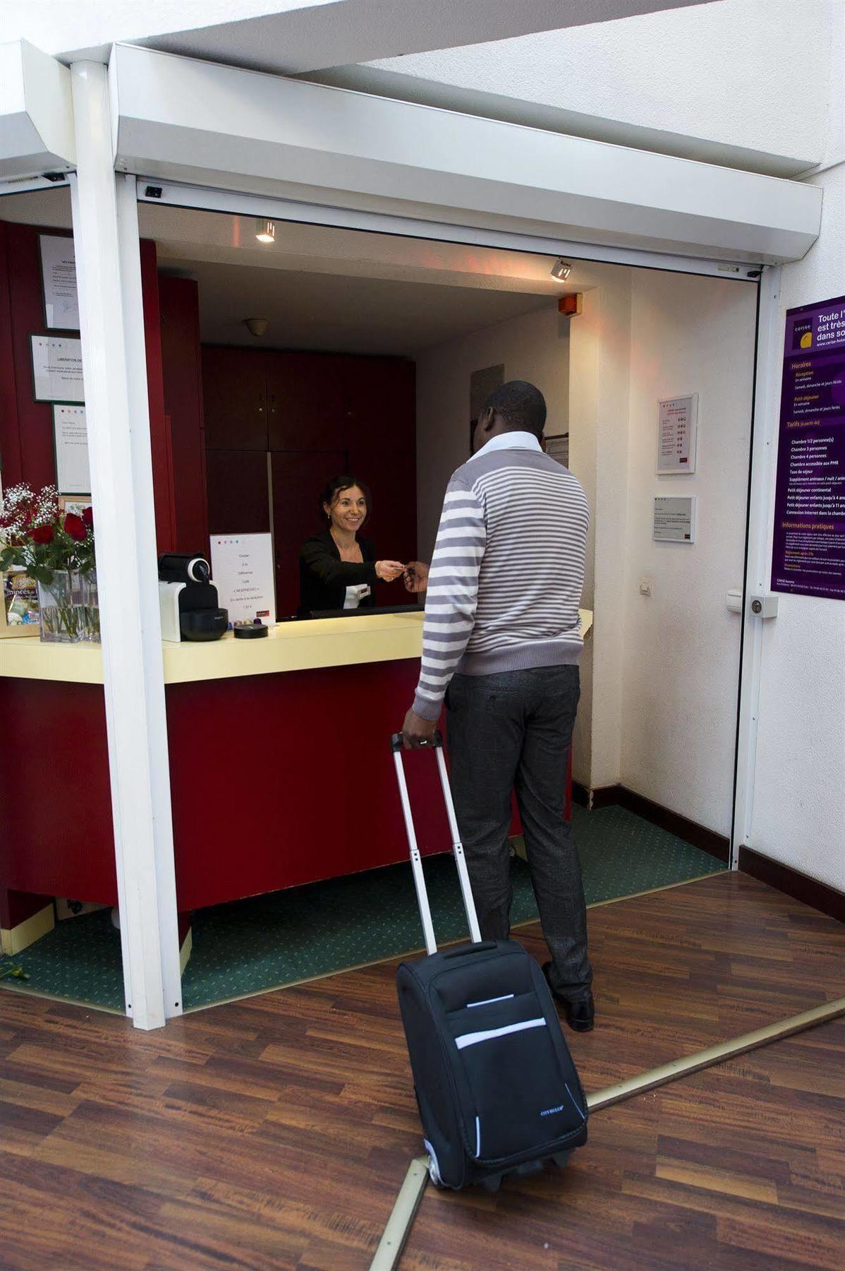 Hotel Cerise Auxerre Monéteau Esterno foto
